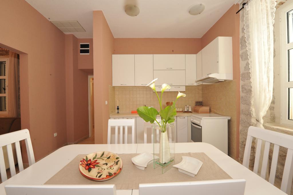 Apartments Marilu Cattaro Camera foto