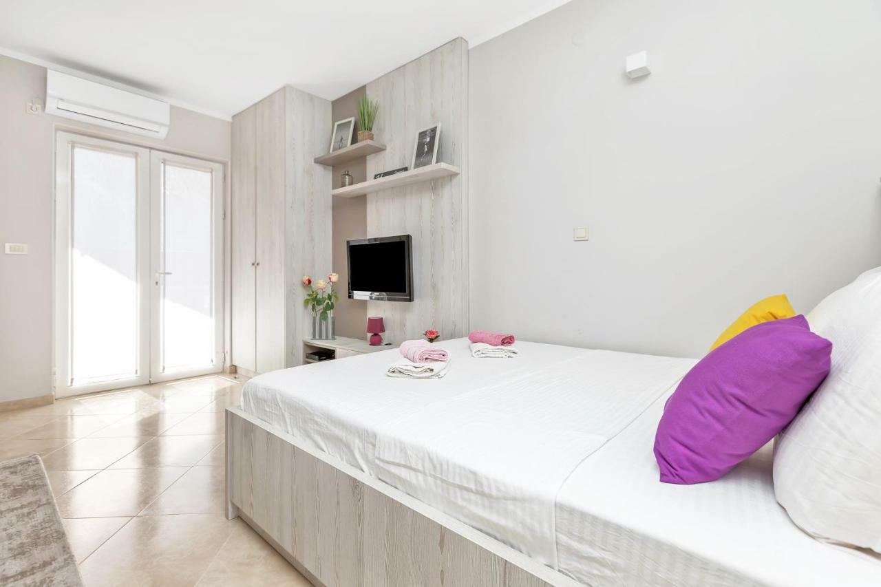Apartments Marilu Cattaro Esterno foto